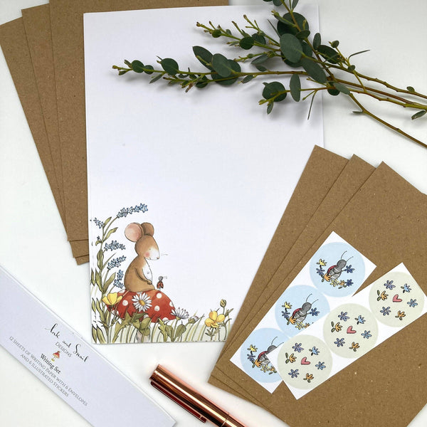 Writing Set- Friends