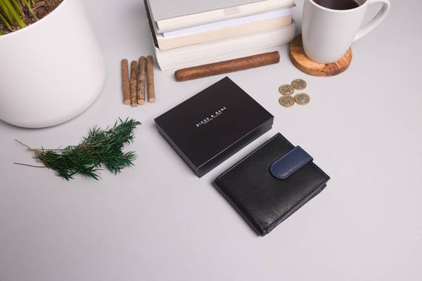 Biggs & Bane Men's Bifold Black & Navy Leather Wallet With Large External Coins Pocket With Gusset