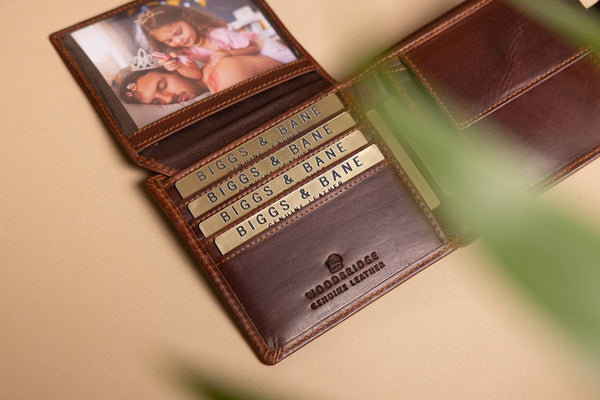 Woodbridge Men's Bifold Dark Tan Leather Wallet With Coin Pocket