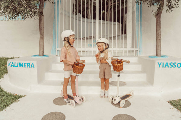 BANWOOD 3-WHEEL SCOOTER VINTAGE - CREAM - Brambles Gift Shop