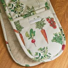 Garden Vegetables Double Oven Gloves