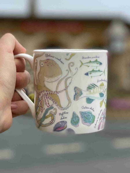 Saltburn Seaside Mug - Brambles Gift Shop