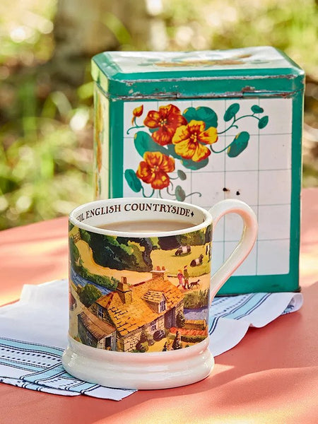 The English Countryside 1/2 Pint Mug - Brambles Gift Shop